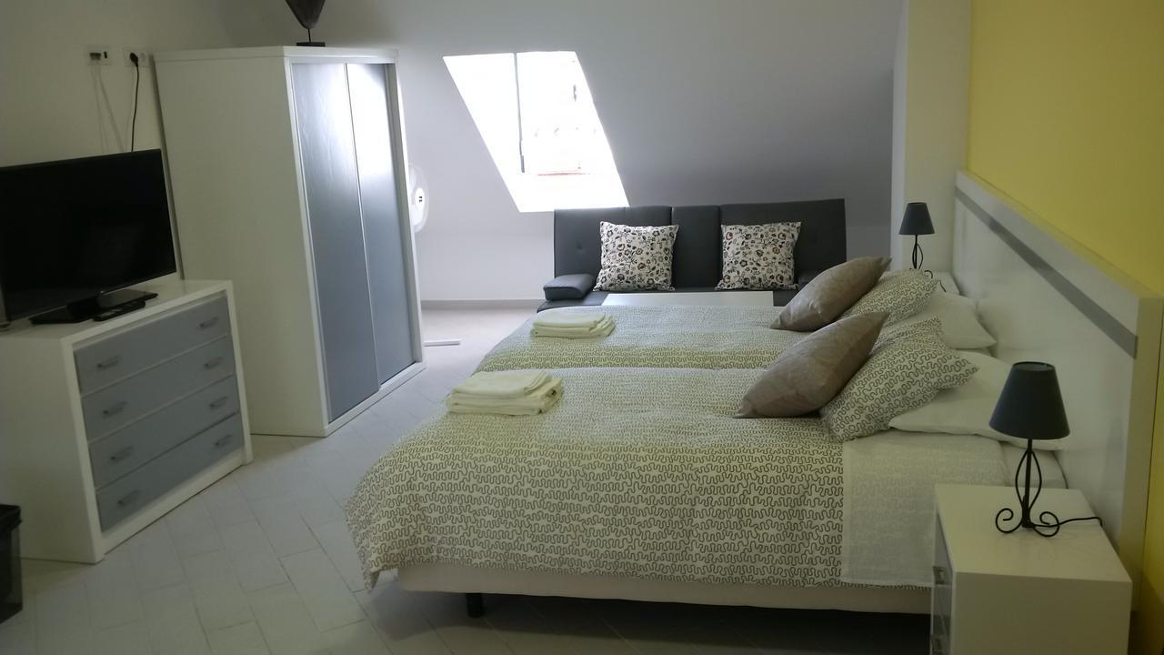 Oskar'S Tavira Guesthouse Exterior photo